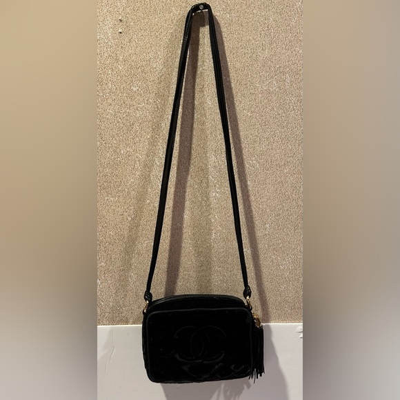 Vintage Chanel Black Velvet Bag - Picture 2 of 9